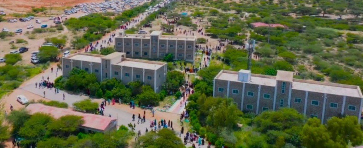 Amoud University